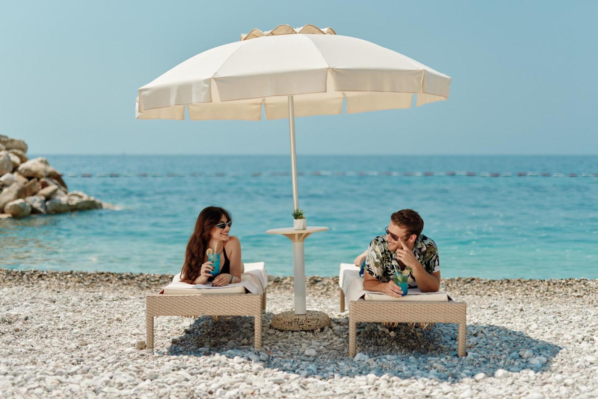 ĀNANTI Resort, Residences&Beach Club Sveti Stefan Exterior foto