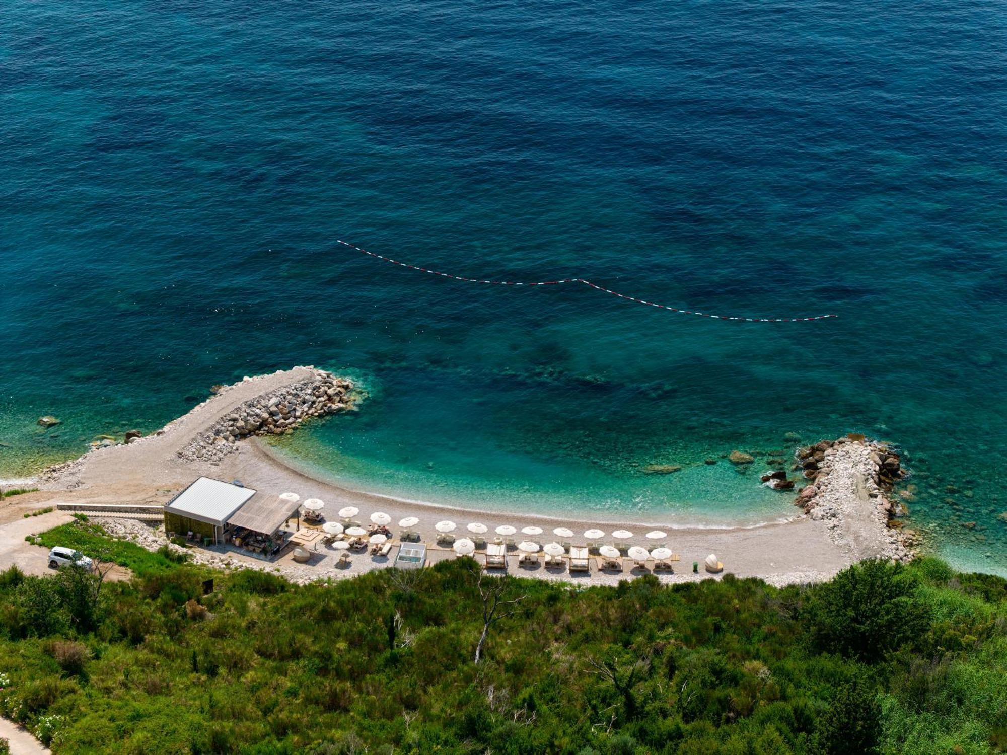 ĀNANTI Resort, Residences&Beach Club Sveti Stefan Exterior foto