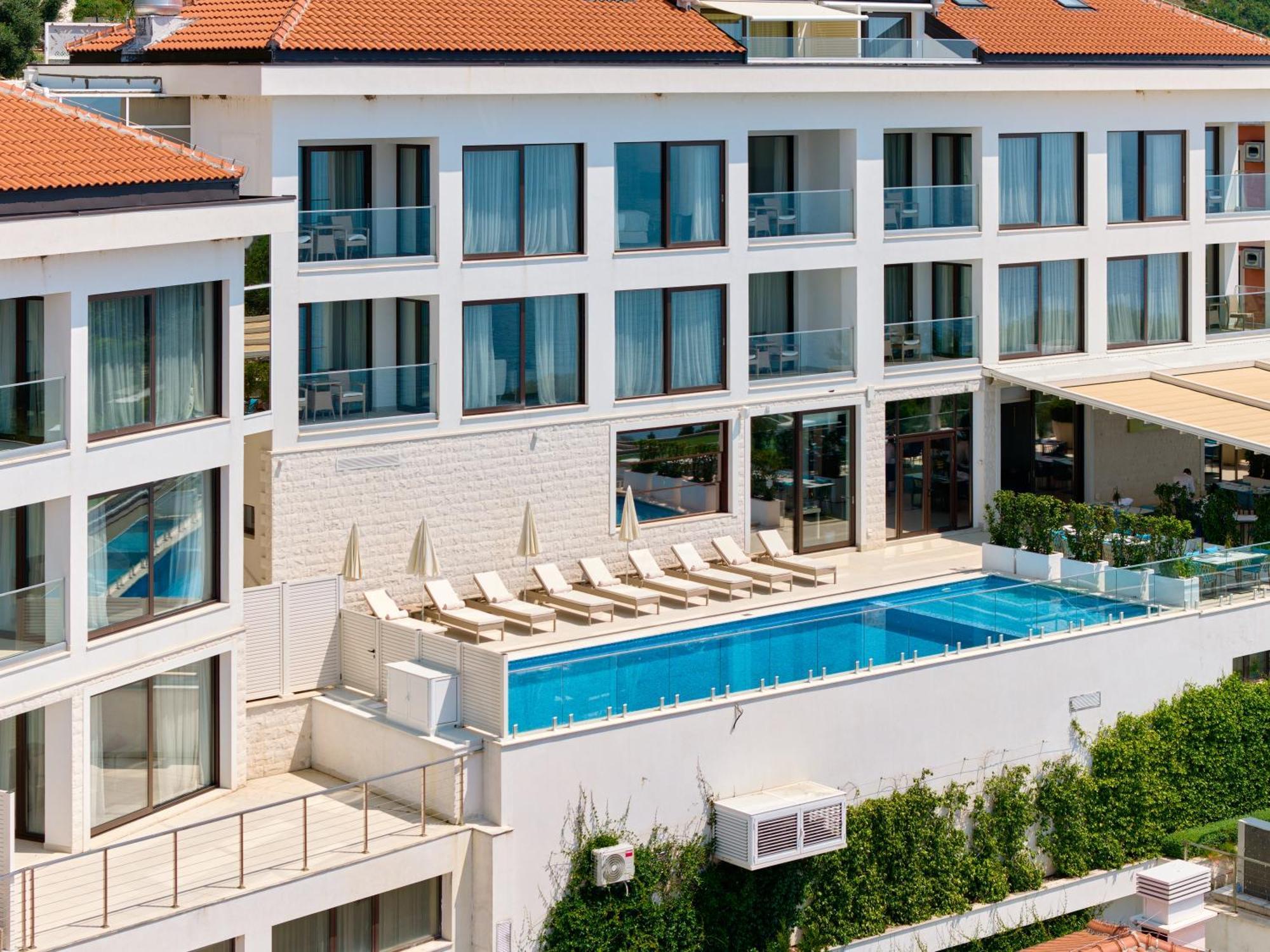 ĀNANTI Resort, Residences&Beach Club Sveti Stefan Exterior foto